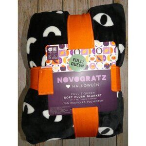 Novogratz Blanket Full Queen Black White Halloween Spooky Eyes Soft Fleece Plush